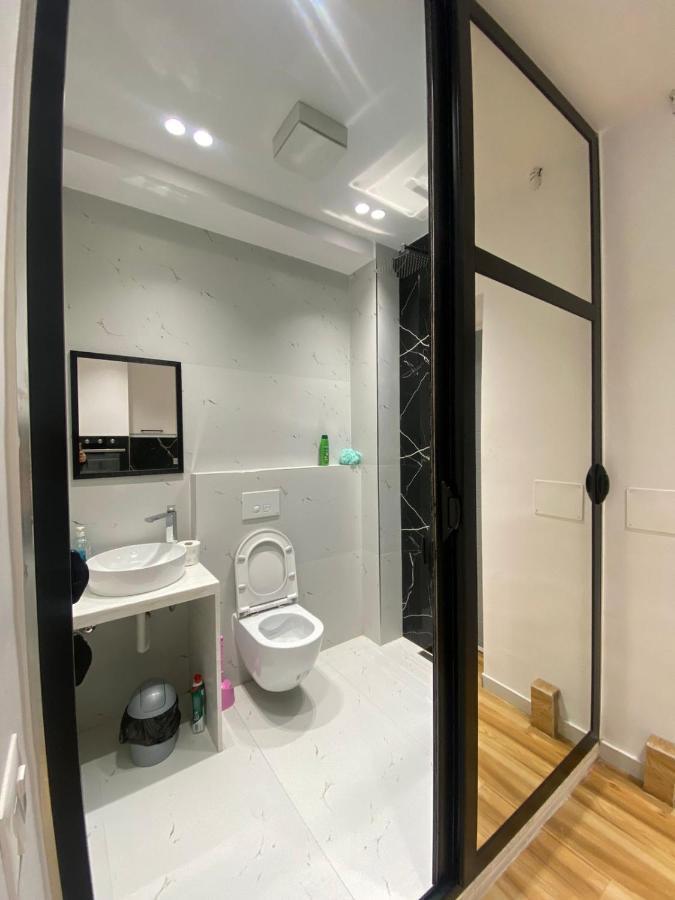 Luxury Apartments Blloku ติรานา ภายนอก รูปภาพ