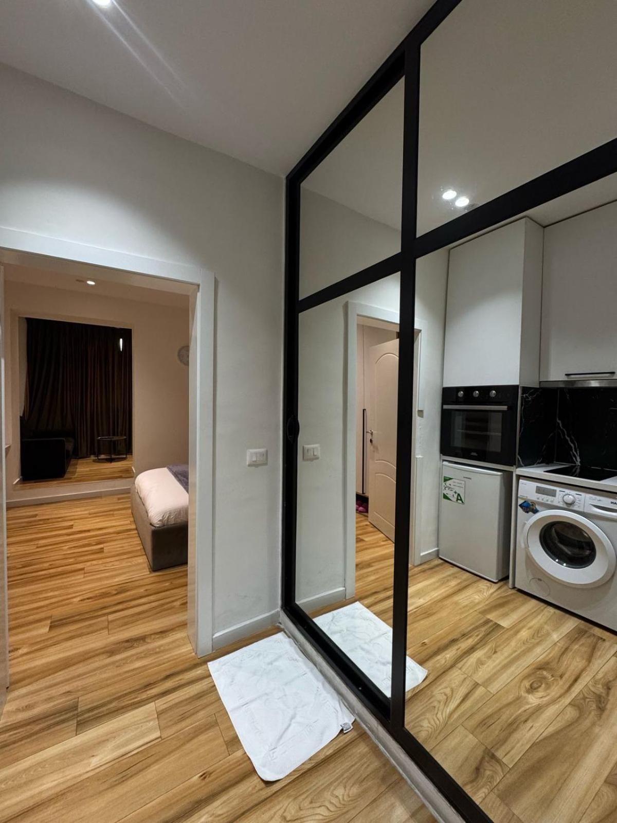 Luxury Apartments Blloku ติรานา ภายนอก รูปภาพ